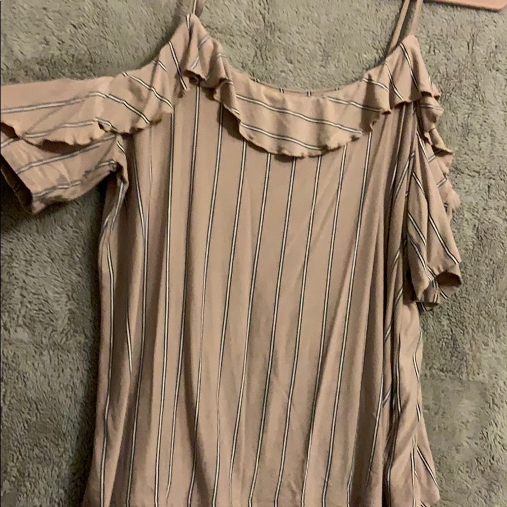 Short sleeve